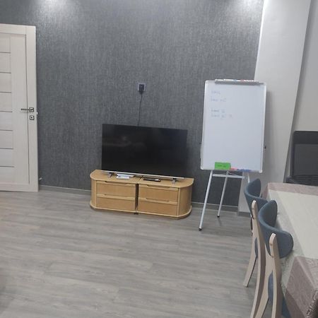 Cozy Apartment Yerevan Bagian luar foto